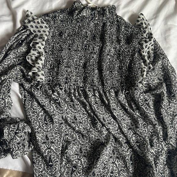 Paisley Zara Blouse - Picture 3 of 4